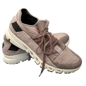 ECCO Men’s Multi-Vent Luxe Gore-Tex Surround Warm Grey Sneakers Size 11